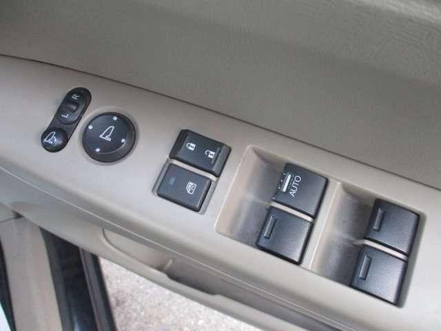 N-BOX C 禁煙 ナビ TV DVD ETC スマキー スライド(15枚目)