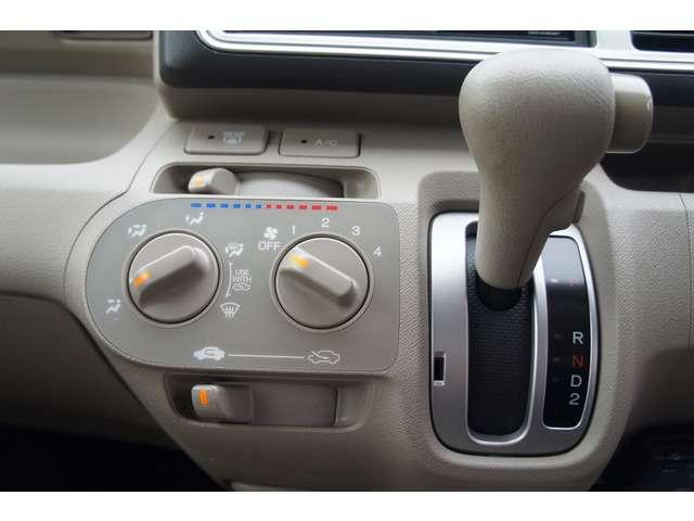 全国納車させて頂きます。遠方のお客様も是非お問い合わせください。格安陸送でご案内させて頂いてます。引き取りに店頭納車可能