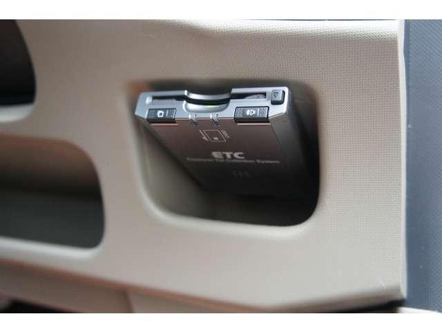 ムーヴ Ｘ　禁煙　ナビＴＶ　Ｂカメラ　アイスト　スマキ―　ＥＴＣ　Ｐスタート　アルミ　サイドバイザー　保証付き（15枚目）