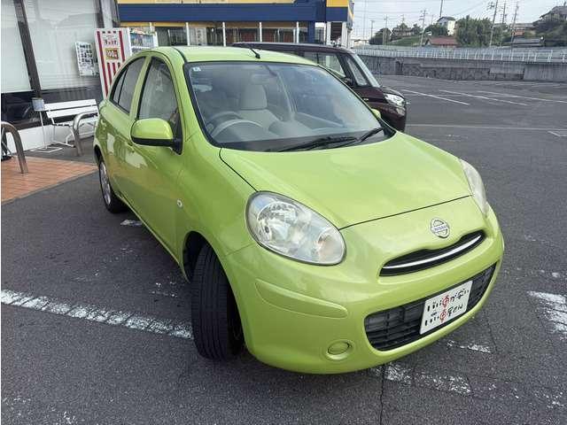 マーチ １２Ｘ　禁煙　ナビ　ＴＶ　スマキ―　ＥＴＣ　純正アルミ　保証付（5枚目）