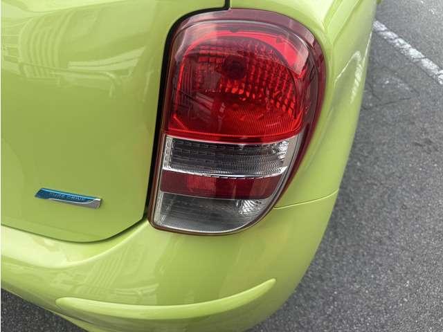 マーチ １２Ｘ　禁煙　ナビ　ＴＶ　スマキ―　ＥＴＣ　純正アルミ　保証付（12枚目）