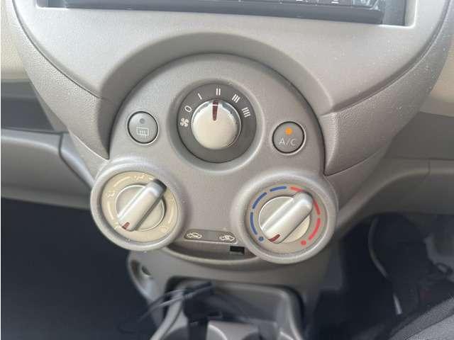 マーチ １２Ｘ　禁煙　ナビ　ＴＶ　スマキ―　ＥＴＣ　純正アルミ　保証付（27枚目）