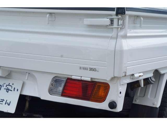 ミニキャブトラック Ｖタイプ　禁煙　４ＷＤ　エアコン　５速マニュアル（4枚目）