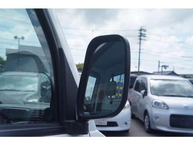 ミニキャブトラック Ｖタイプ　禁煙　４ＷＤ　エアコン　５速マニュアル（12枚目）