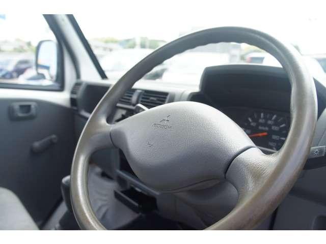 ミニキャブトラック Ｖタイプ　禁煙　４ＷＤ　エアコン　５速マニュアル（17枚目）