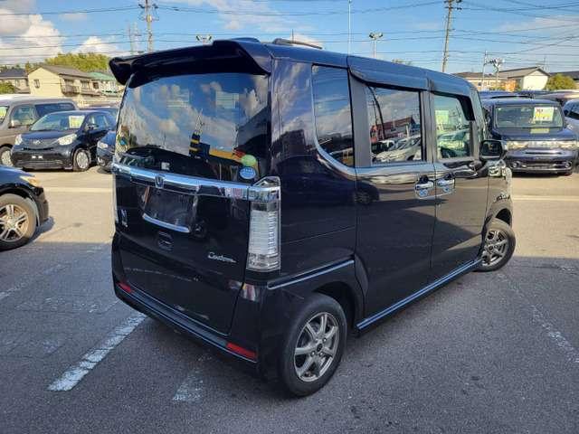 Ｎ－ＢＯＸカスタム Ｇ　ＳＳパッケージ　禁煙　ナビＴＶ　スマキ―　両側電動スラ　キセノン　アルミ　ＡＡＣ　ＳＲＳ　ＡＢＳ　保証付き（21枚目）