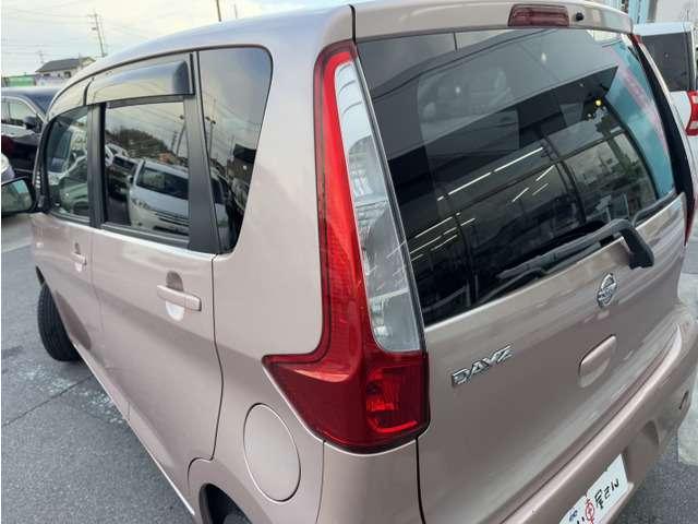 デイズ Ｊ　ＣＤ　キーレス　バイザー　マット　記録簿　取説（7枚目）