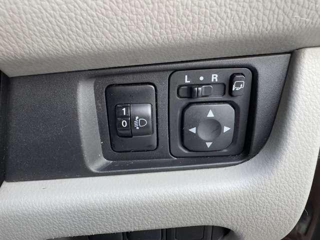 デイズ Ｊ　ＣＤ　キーレス　バイザー　マット　記録簿　取説（29枚目）