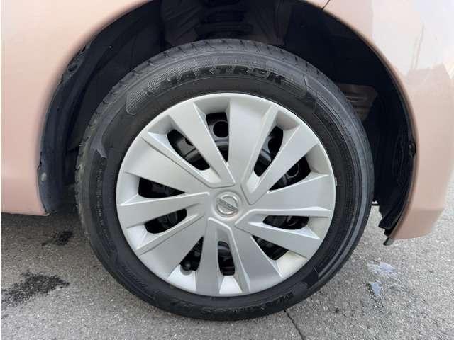 デイズ Ｊ　ＣＤ　キーレス　バイザー　マット　記録簿　取説（35枚目）