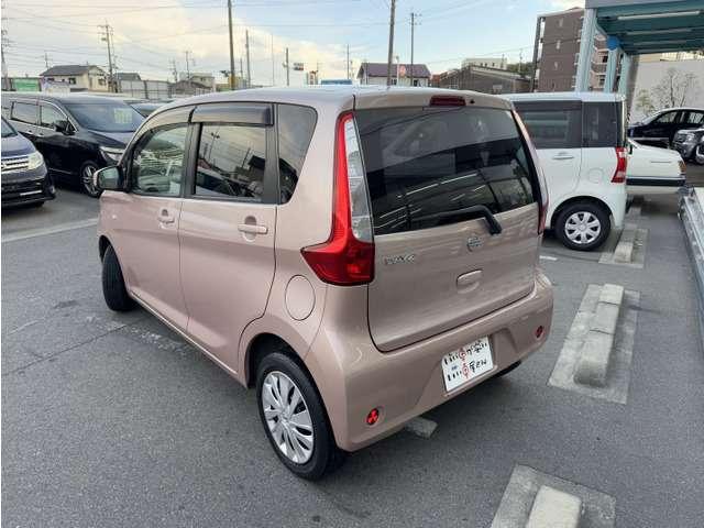 デイズ Ｊ　ＣＤ　キーレス　バイザー　マット　記録簿　取説（42枚目）