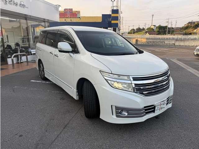 エルグランド ２．５　ライダー　ナビＴＶ　スマキ―　両側電スラ　後席モニター　レザーシート　Ｗエアコン（3枚目）