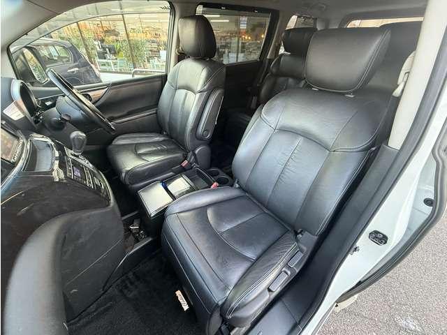 エルグランド ２．５　ライダー　ナビＴＶ　スマキ―　両側電スラ　後席モニター　レザーシート　Ｗエアコン（21枚目）