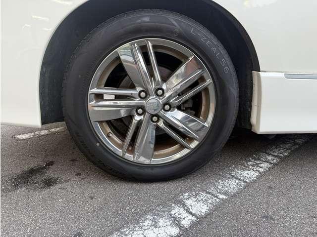 エルグランド ２．５　ライダー　ナビＴＶ　スマキ―　両側電スラ　後席モニター　レザーシート　Ｗエアコン（37枚目）