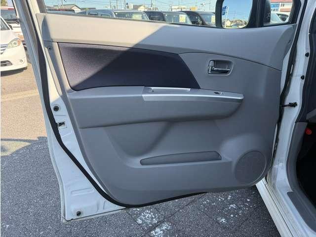 ワゴンＲ ＦＸリミテッド　禁煙　ＣＤ　スマキ―　サイドバイザー　ＡＢＳ　フルフラット（16枚目）