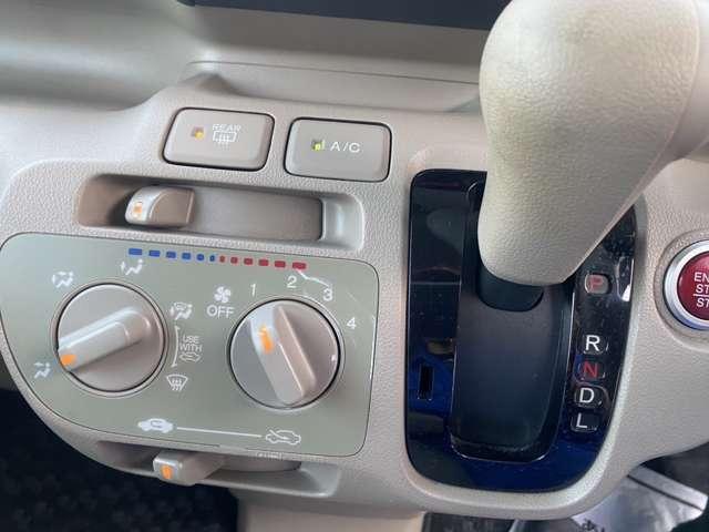 Ｎ－ＢＯＸ Ｇ　禁煙　ナビＴＶ　スマキ―　Ｐスタート　アルミ　サイドバイザー　保証付き（24枚目）