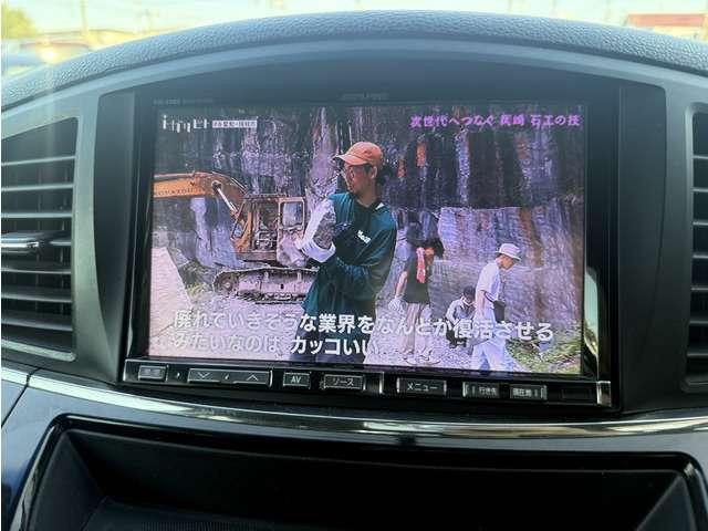 エルグランド ２５０ハイウェイスター　禁煙　ナビＴＶ　スマキ―　電スラ　後席モニター（27枚目）