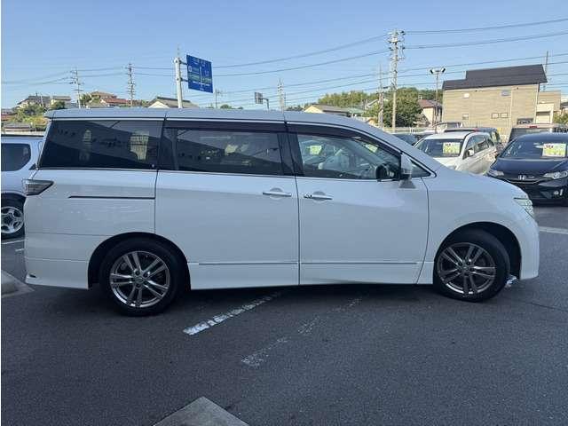 エルグランド ２５０ハイウェイスター　禁煙　ナビＴＶ　スマキ―　電スラ　後席モニター（41枚目）