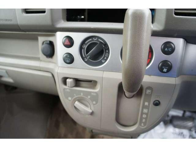 エブリイ ６６０　ＰＡターボ　ハイルーフ　禁煙　キーレス　ターボ　ハイルーフ　ＡＣ　ＳＲＳ　サイドバイザー　保証付き（12枚目）