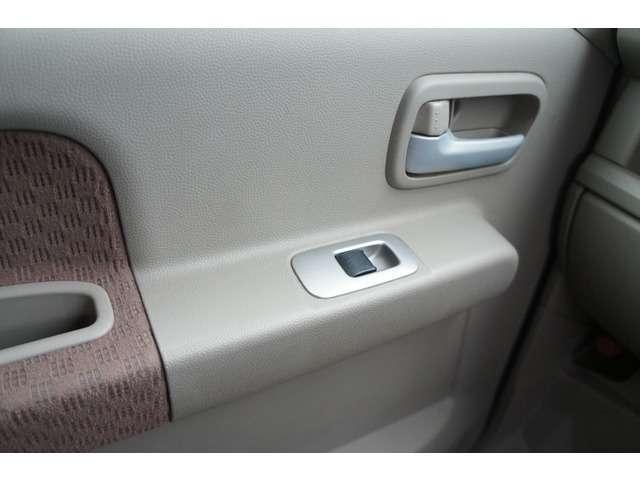 エブリイ ６６０　ＰＡターボ　ハイルーフ　禁煙　キーレス　ターボ　ハイルーフ　ＡＣ　ＳＲＳ　サイドバイザー　保証付き（16枚目）