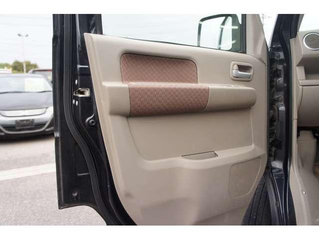 エブリイ ６６０　ＰＡターボ　ハイルーフ　禁煙　キーレス　ターボ　ハイルーフ　ＡＣ　ＳＲＳ　サイドバイザー　保証付き（17枚目）