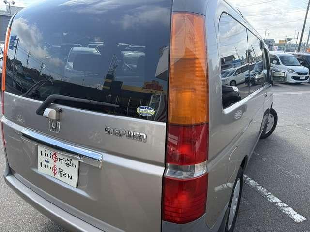 ステップワゴン Ｄ　禁煙　ナビＴＶ　キーレス　Ｂモニター　スライドドア（10枚目）