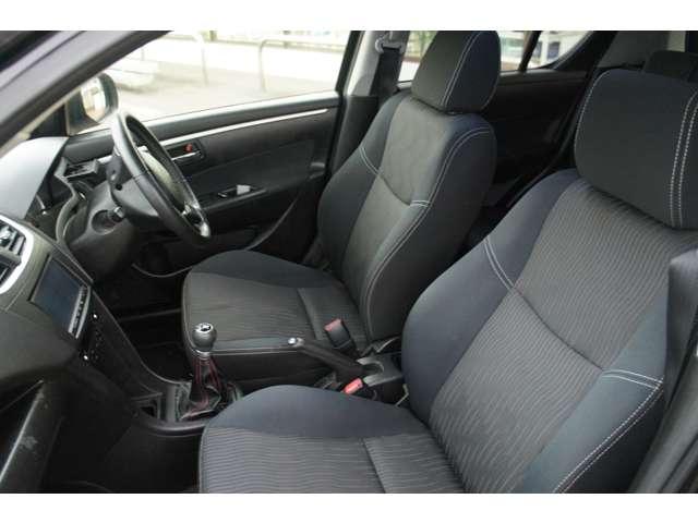 スイフト ＲＳ　禁煙　ナビＴＶ　スマキ―　５速ＭＴ　クルコン　ＥＴＣ　アルミ　サイドバイザー　保証付き（21枚目）