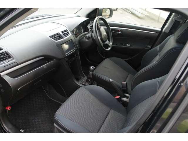 スイフト ＲＳ　禁煙　ナビＴＶ　スマキ―　５速ＭＴ　クルコン　ＥＴＣ　アルミ　サイドバイザー　保証付き（37枚目）