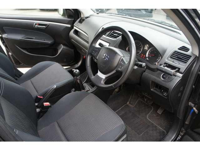 スイフト ＲＳ　禁煙　ナビＴＶ　スマキ―　５速ＭＴ　クルコン　ＥＴＣ　アルミ　サイドバイザー　保証付き（43枚目）