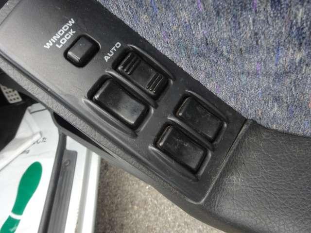 カルタス Ｇ　禁煙　ＣＤ　社外ハンドル　Ｆシート　ローダウン　ＡＷ（21枚目）