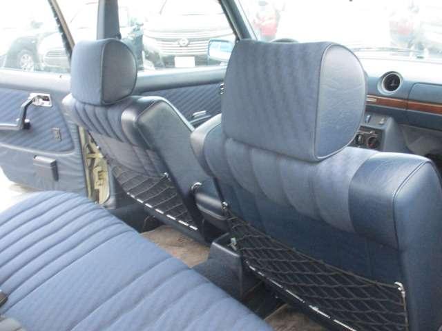 ミディアムクラス 280E 正規ディーラー車 左H ETC クルコン 記録簿 Fマット(30枚目)