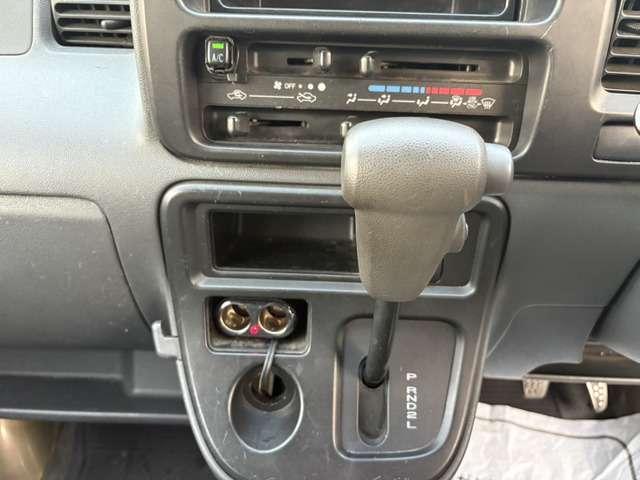 ハイゼットカーゴ スペシャルクリーン ハイルーフ 禁煙 リフトアップ エアコン  全塗装済み アルミ(19枚目)