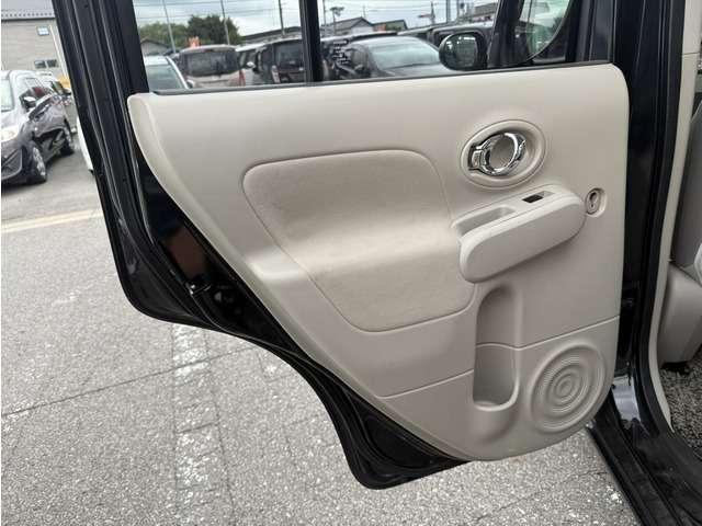 キューブ １５Ｘ　Ｖセレクション　禁煙　ナビＴＶ　インテリキー　ドラレコ　ＥＴＣ　　サイドバイザー　ＡＡＣ（21枚目）