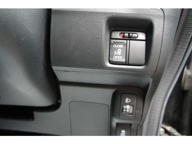 N-BOX G・Lパッケージ 禁煙 ナビTV スマキ― 電スラ AAC(17枚目)