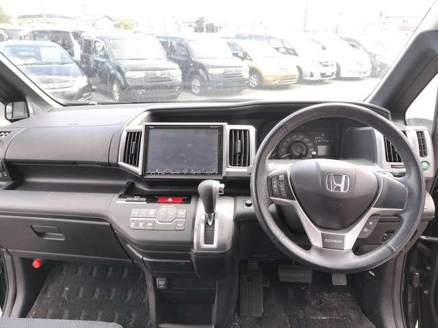 ステップワゴンスパーダ Ｓ　パワーエディション　禁煙　ナビＴＶ　スマキ―　後席モニター　Ｂカメ　ＥＴＣ　アイスト（25枚目）