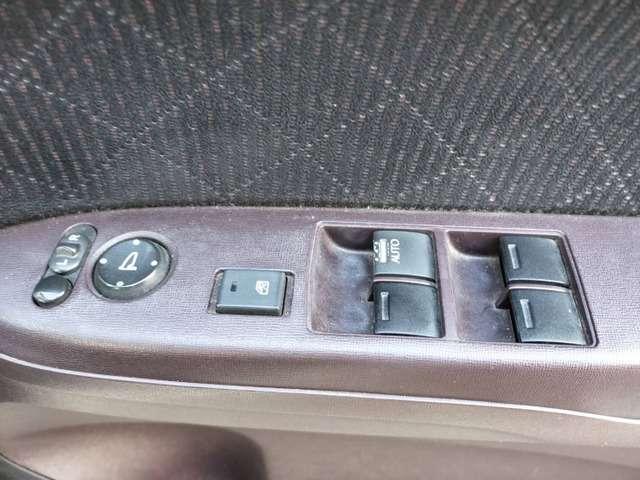 N-ONE プレミアム ツアラー 禁煙 ナビTV スマキー ETC アルミ フォグ 保証付き(24枚目)