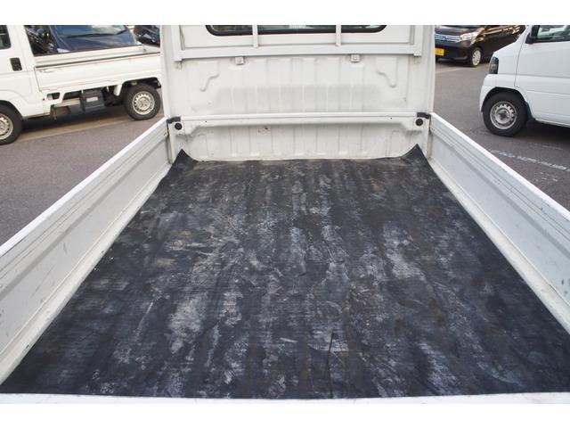 キャリイトラック 　禁煙　エアコン　パワステ　三方開き　保証（31枚目）