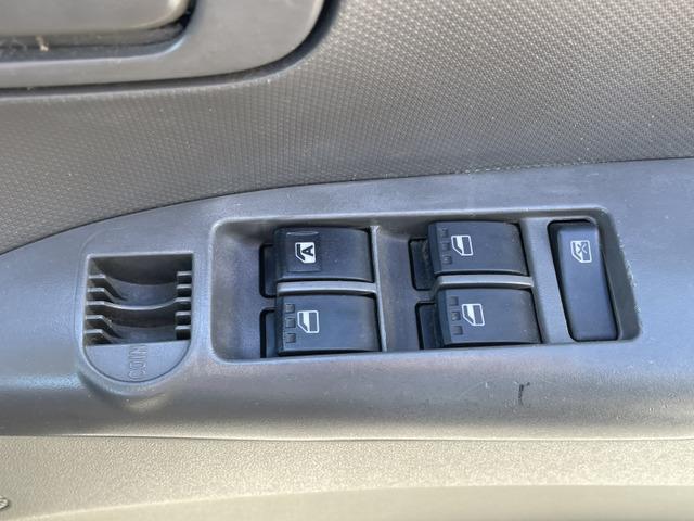 タント 　禁煙　ナビ　ＴＶ　スライド　キーレス（24枚目）