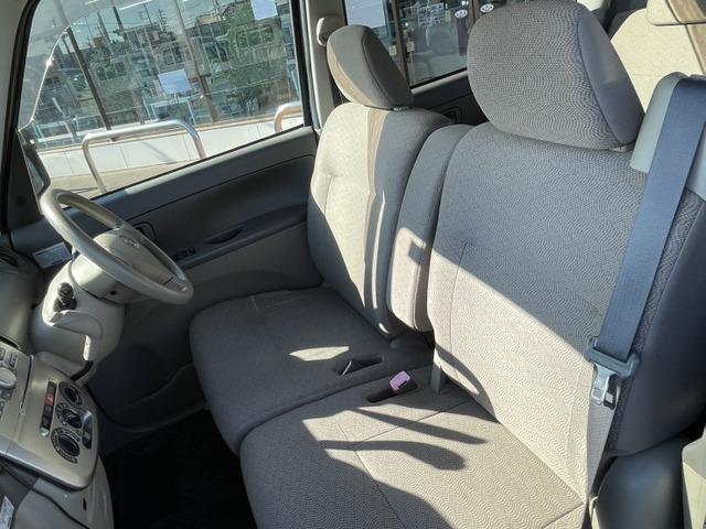 タント 　禁煙　ナビ　ＴＶ　スライド　キーレス（32枚目）