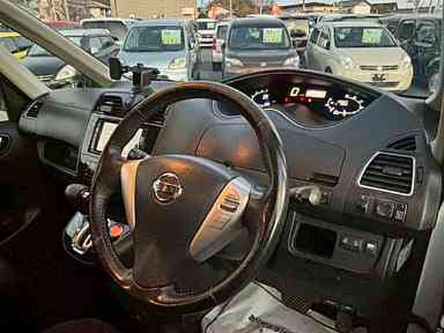 セレナ ハイウェイスター　Ｓ－ハイブリッド　ナビ　ＴＶ　Ｂカメ　Ｒモニター　電動スラ（17枚目）