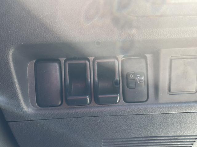 ハイゼットトラック スペシャル　禁煙　３方開　パワステ　エアコン　ＭＴ車（24枚目）
