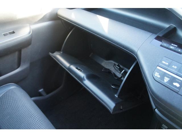 ステップワゴンスパーダ 　禁煙　９ナビ　Ｂカメ　両側電動　ＥＴＣ（44枚目）