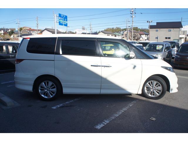 エリシオン 　禁煙　ナビ　ＴＶ　電動スライド　ＥＴＣ（7枚目）