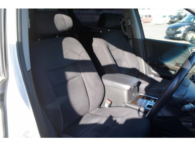 エリシオン 　禁煙　ナビ　ＴＶ　電動スライド　ＥＴＣ（30枚目）