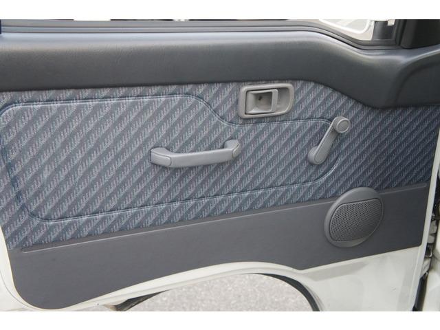 ハイゼットトラック 　禁煙　ＡＣ　ＰＳ　作業灯　取説・保証書（17枚目）