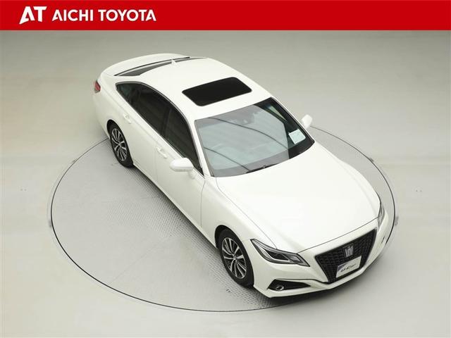 クラウンハイブリッド S Cパッケージ 衝突軽減B 黒革シート 盗難防止システム ワンオーナ エアバッグ クルコン Bカメラ LEDヘッドライト フルセグTV AC100V電源 スマートキー&プッシュスタート パワーシート ETC付 アルミ(16枚目)