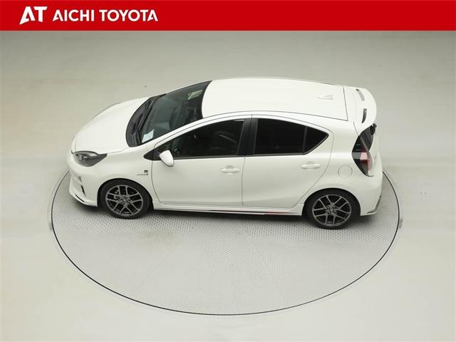 アクア Ｇ　ＧＲスポーツ・１７インチパッケージ　プリクラ　Ｂモニター　１オーナー車　ナビＴＶ　スマートキー＆プッシュスタート　フルセグテレビ　キーレス　クルコン　ＤＶＤ再生　盗難防止システム　ＡＷ　ＥＴＣ　ＡＢＳ　オートエアコン　エアバッグ（11枚目）