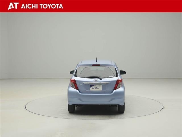 ヴィッツ Ｆ　スマイルエディション　スマートキー・プッシュスタート　運転席助手席エアバッグ　パワステ　盗難防止システム　ナビＴＶ　ＤＶＤ　メモリーナビ　ワンオーナー　パワーウィンドウ　オートエアコン　キーフリー　ＡＢＳ　バックモニタ－（5枚目）