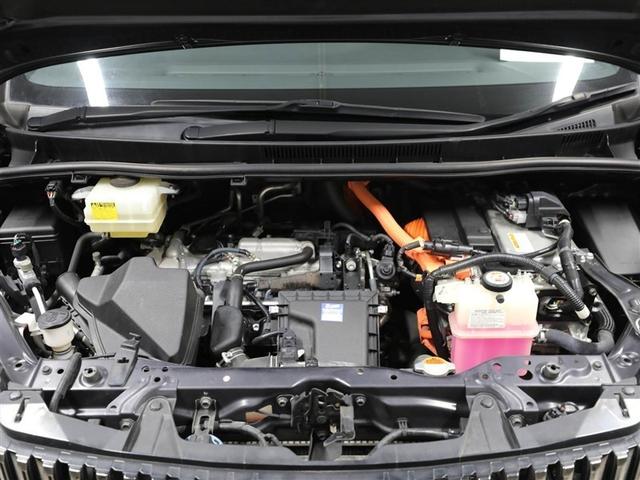 エスクァイア ハイブリッドＧｉ　ブラックテーラード　オートクルーズコントロール　地デジＴＶ　スマートキー　ナビ＆ＴＶ　ＬＥＤヘッド　キーレス　ＥＴＣ　メモリーナビ　パワーウィンドウ　パワーステアリング　横滑り防止機能　Ｗエアコン　３列シート　ＤＶＤ（26枚目）