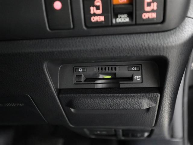 エスクァイア ハイブリッドＧｉ　ブラックテーラード　オートクルーズコントロール　地デジＴＶ　スマートキー　ナビ＆ＴＶ　ＬＥＤヘッド　キーレス　ＥＴＣ　メモリーナビ　パワーウィンドウ　パワーステアリング　横滑り防止機能　Ｗエアコン　３列シート　ＤＶＤ（27枚目）