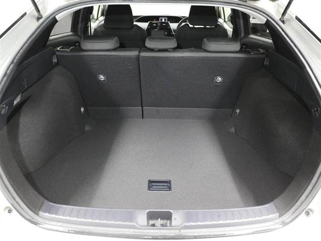 プリウス Ｅ　パワーウインドウ　キーレス　スマートＫ　盗難防止システム　１オーナー　ダブルエアバック　ＥＴＣ装備　パワーステアリング　オートエアコン　メモリーナビ　ＡＢＳ　エアバック　ＬＥＤヘッドランプ　ドラレコ（21枚目）